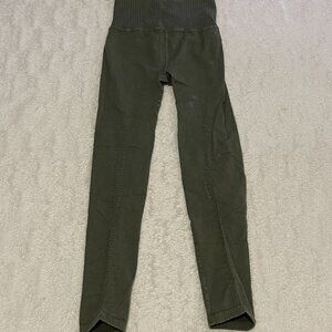 ✨Free People good karma spandex yoga pants - small